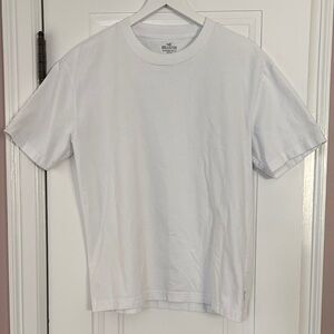 Hollister Men's Heavyweight Boxy Fit White Short Sleeve Tee